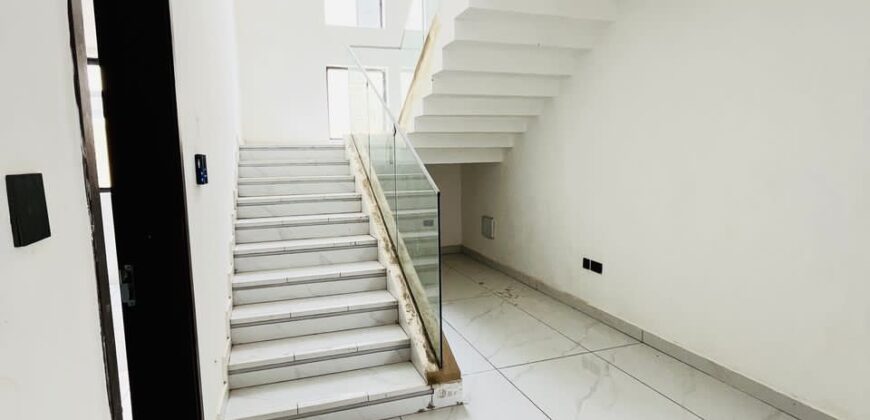 LUXURY 4-BEDROOM HOME IN CANTONMENTS