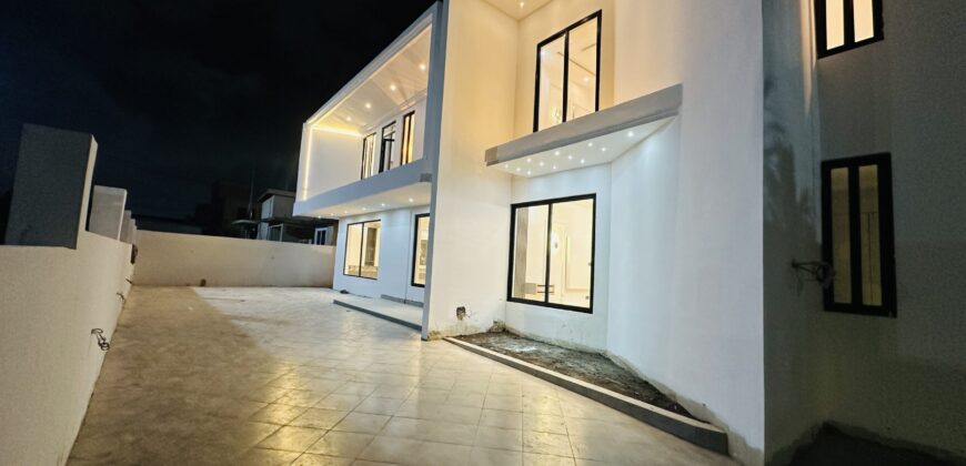 UNBELIEVABLE DEAL IN ACCRA! 🌟 Luxury x Affordability = This Mansion!