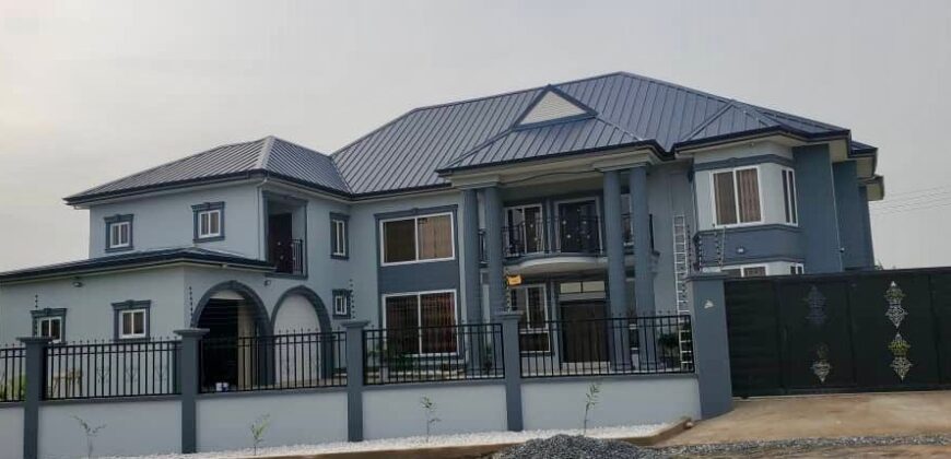 🏡 ULTRA-LUXURY 6-BEDROOM MANSION FOR SALE – TRASACCO SPRINGS, COMMUNITY 23