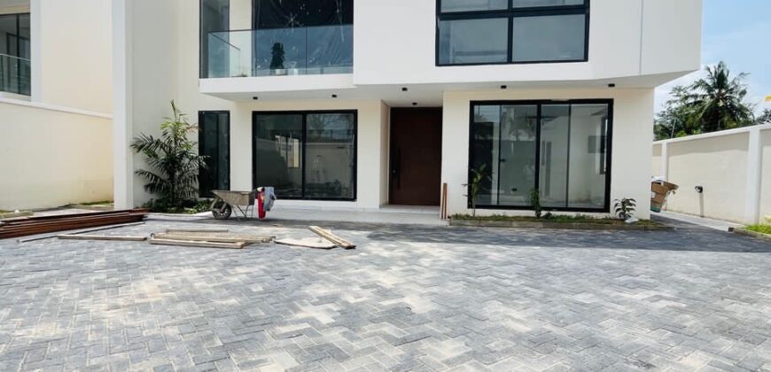 LUXURY 4-BEDROOM HOME IN CANTONMENTS