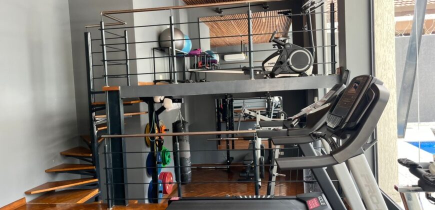 Luxury 3-Bedroom Furnished Apartment for Rent – East Legon (Ambassadorial Enclave)