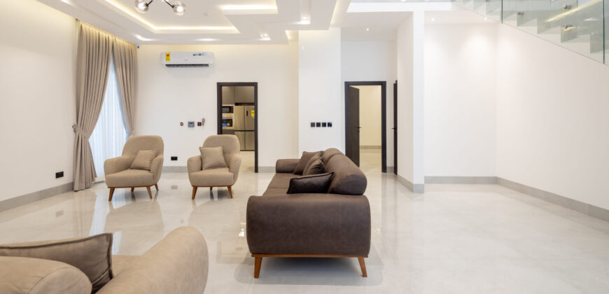 🏰 WELCOME TO THE FORTRESS —Affordable Luxury in the Heart of Spintex