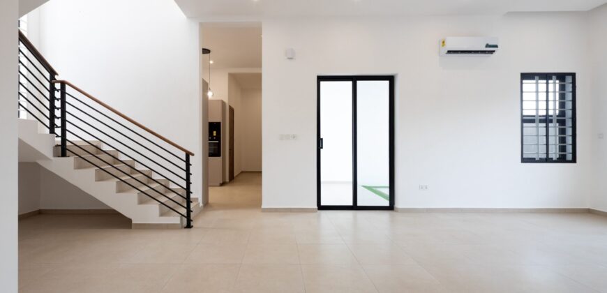 🏡 4-Bedroom Luxury Home in a Gated Estate – North Legon | $480,000