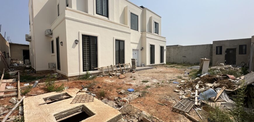 Exclusive 5-Bedroom House – Tseaddo (10 mins from the Airport)