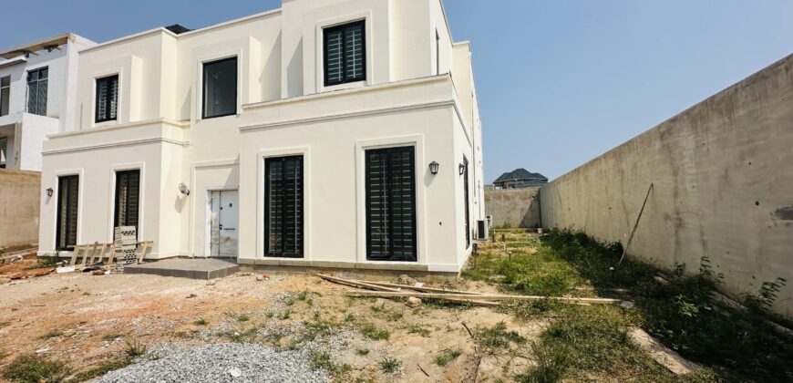 Exclusive 5-Bedroom House – Tseaddo (10 mins from the Airport)