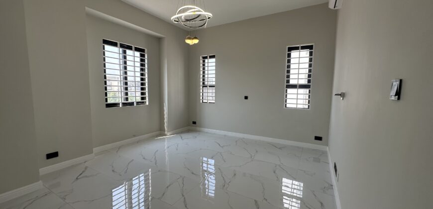 Exclusive 5-Bedroom House – Tseaddo (10 mins from the Airport)