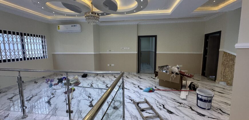 Elegant 5-Bedroom House for Sale – Spintex coastal