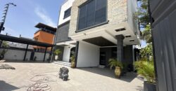 Elegant 5-Bedroom House for Sale – Spintex coastal