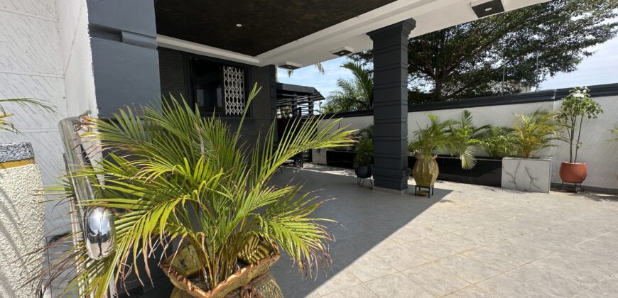 Elegant 5-Bedroom House for Sale – Spintex coastal