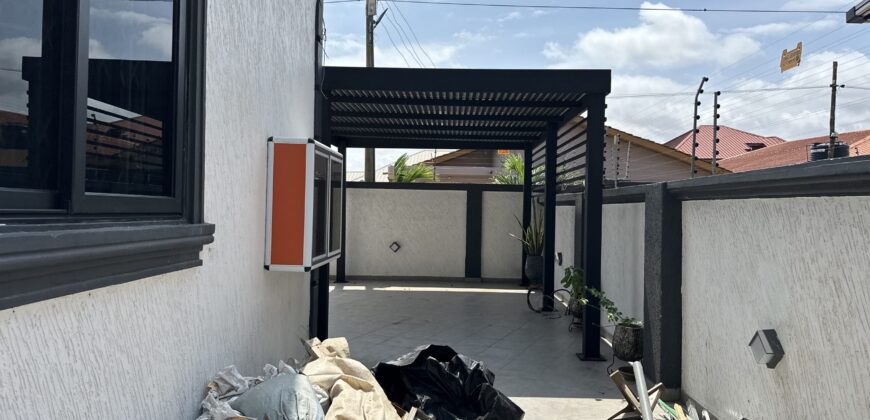 Elegant 5-Bedroom House for Sale – Spintex coastal