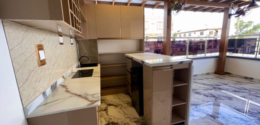 Stylish 3-Bedroom Townhouse with Boys’ Quarters & Rooftop Terrace – Tseaddo