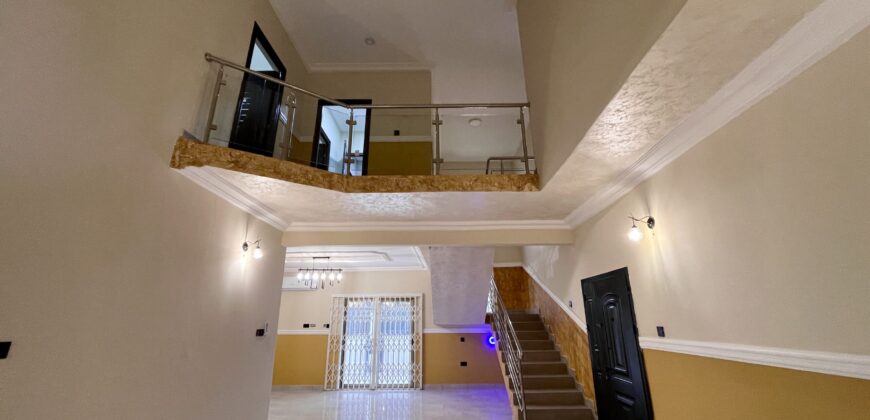 Stylish 3-Bedroom Townhouse with Boys’ Quarters & Rooftop Terrace – Tseaddo