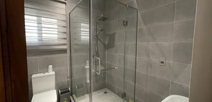 4-Bedroom House with Boys’ Quarters & Swimming Pool – For Sale at East Legon Hills