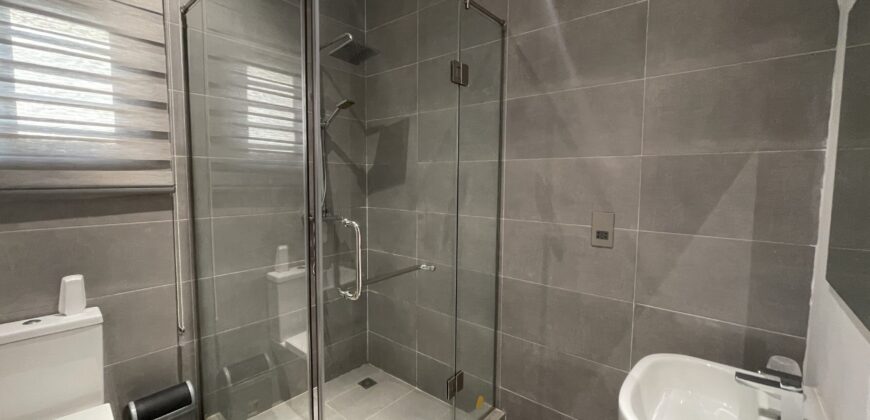 4-Bedroom House with Boys’ Quarters & Swimming Pool – For Sale at East Legon Hills