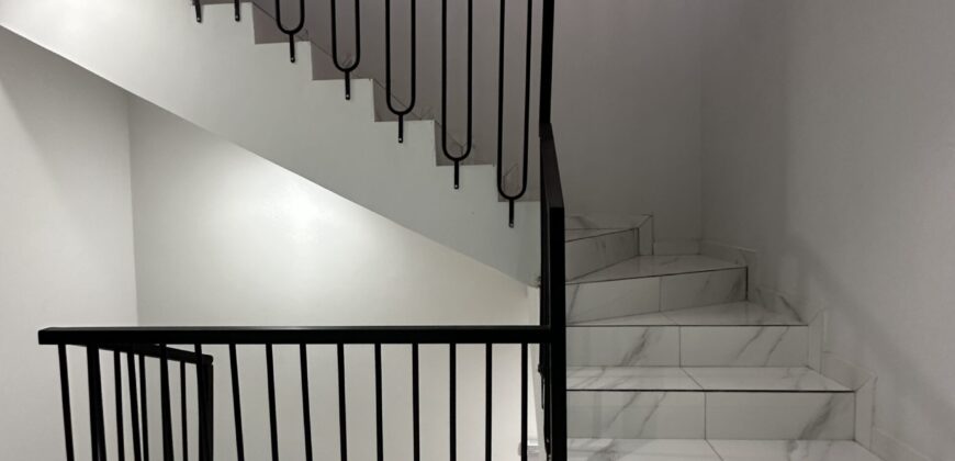 🌟 Modern Fully Furnished 4-Bedroom Home for Sale – Lakeside, Accra