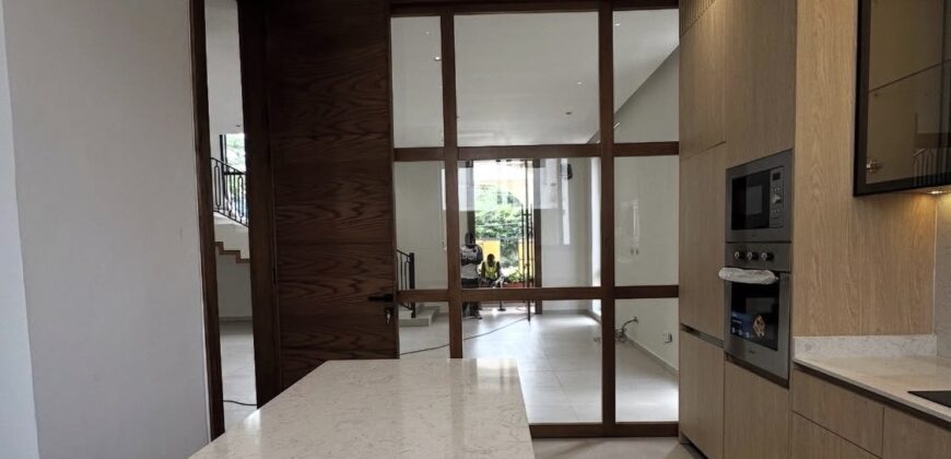 🌟 Elegant 4-Bedroom Home for Sale – East Legon, Accra