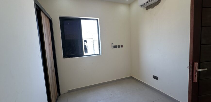 🏡 4-Bedroom Modern Home for Sale – Lashibi