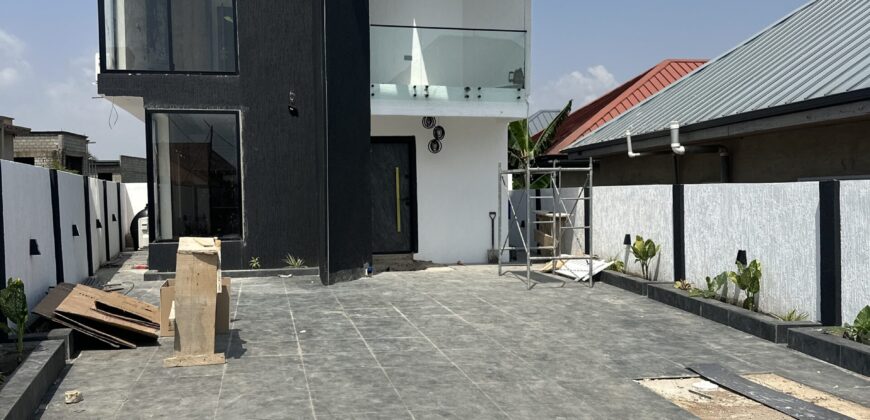 🏡 4-Bedroom Modern Home for Sale – Lashibi