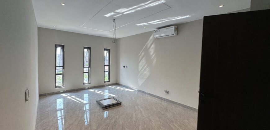 Modern 3-Bedroom Semi-Detached Home for Sale – Tse Addo 🏡✨