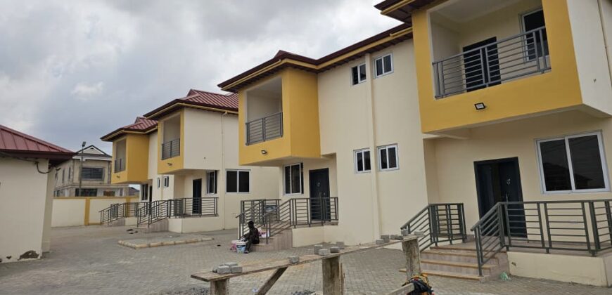 🌟 Elegant 3-Bedroom Semi-Detached Home for Rent – Comm. 25 TDC Estate