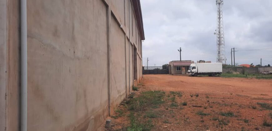 🏭 PROPERTY FOR SALE – WAREHOUSE WITH OFFICES📍 Katamanso (Ashaiman)