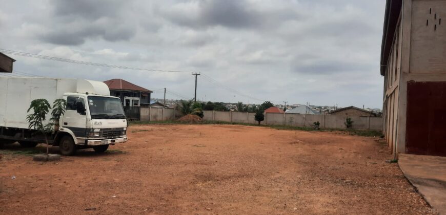 🏭 PROPERTY FOR SALE – WAREHOUSE WITH OFFICES📍 Katamanso (Ashaiman)