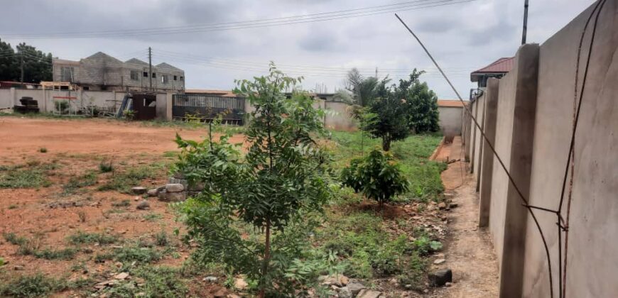 🏭 PROPERTY FOR SALE – WAREHOUSE WITH OFFICES📍 Katamanso (Ashaiman)