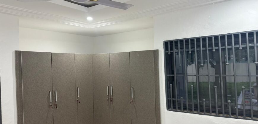 🏡 5-Bedroom House for Rent – Achimota